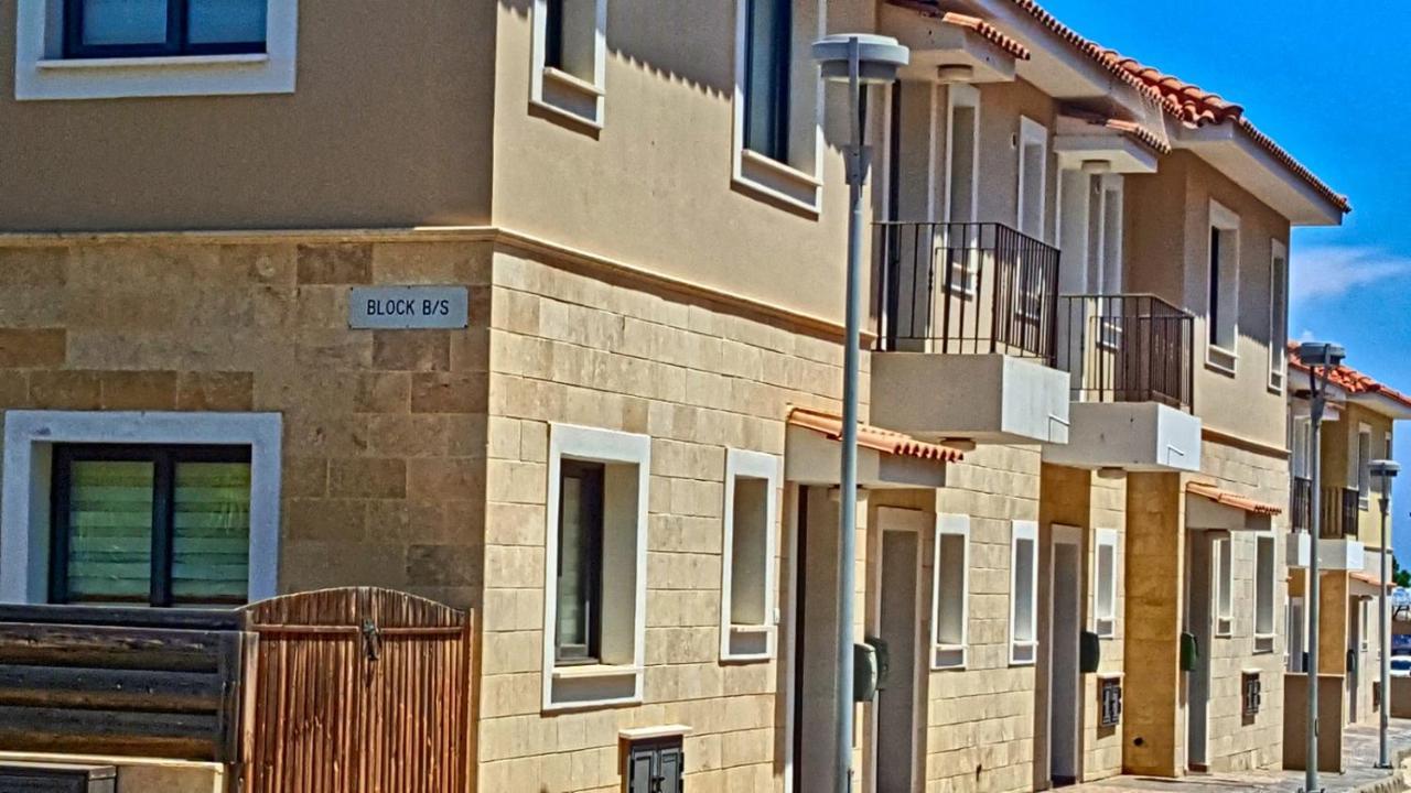 Kapparis Town House Villa Paralimni Ngoại thất bức ảnh